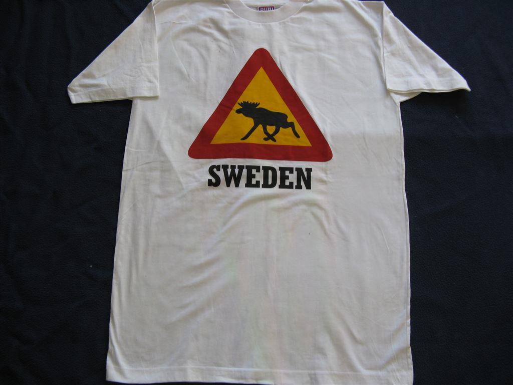 AMERICAN T-SHIRT PRINTED WITH AMERICAN MOTIVE 