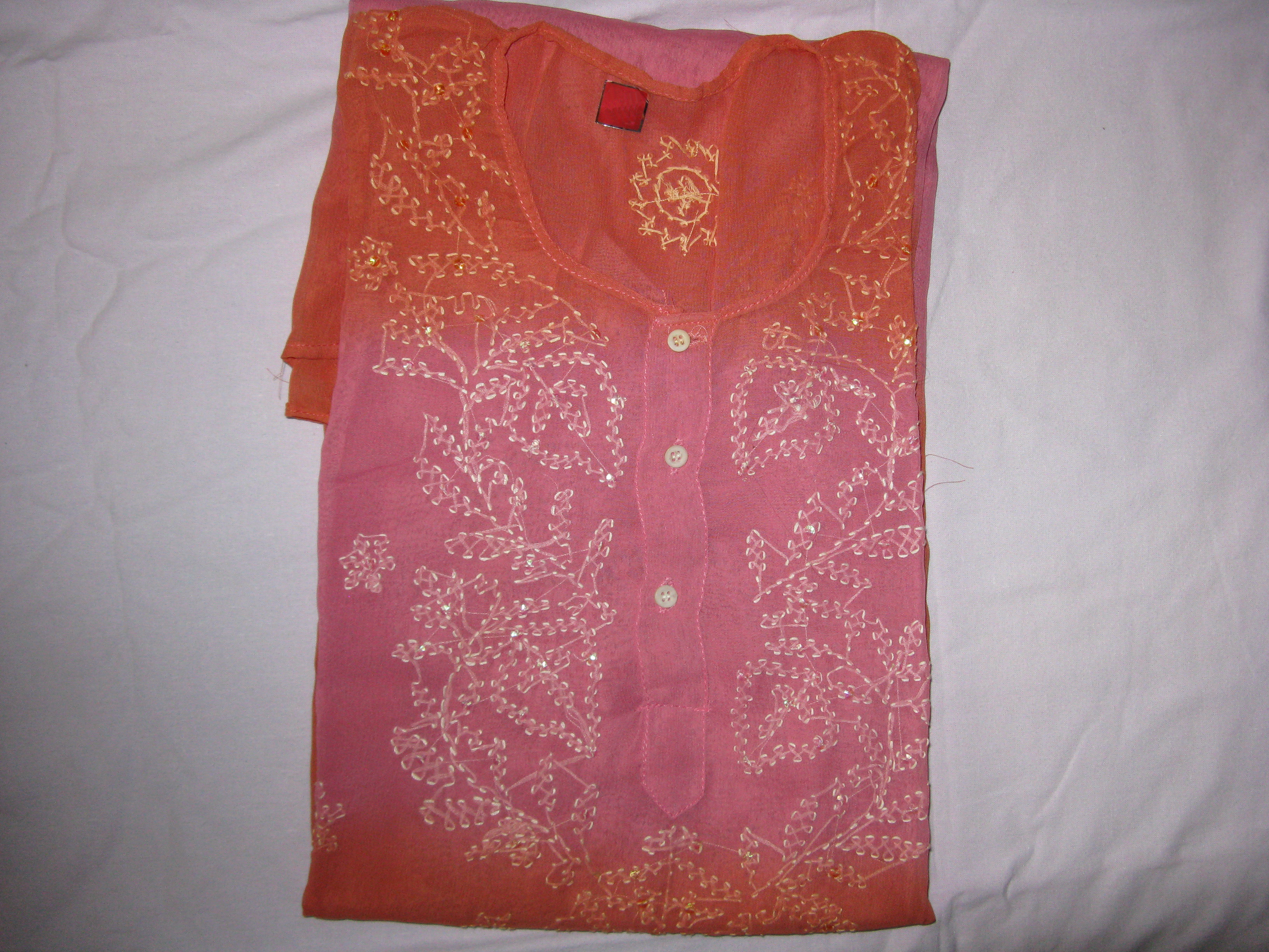 INDIAN TUNICA WITH FULL EMBROIDERY IN POLYESTER -|| TIE & DYE || GUARANTEED LOW PRICE|| DO NOT MISS THIS CHANCE ll FREE HOME DELIVERY(POST NORD)|| DISCOUNT 35%llArt. No. 17/36105748