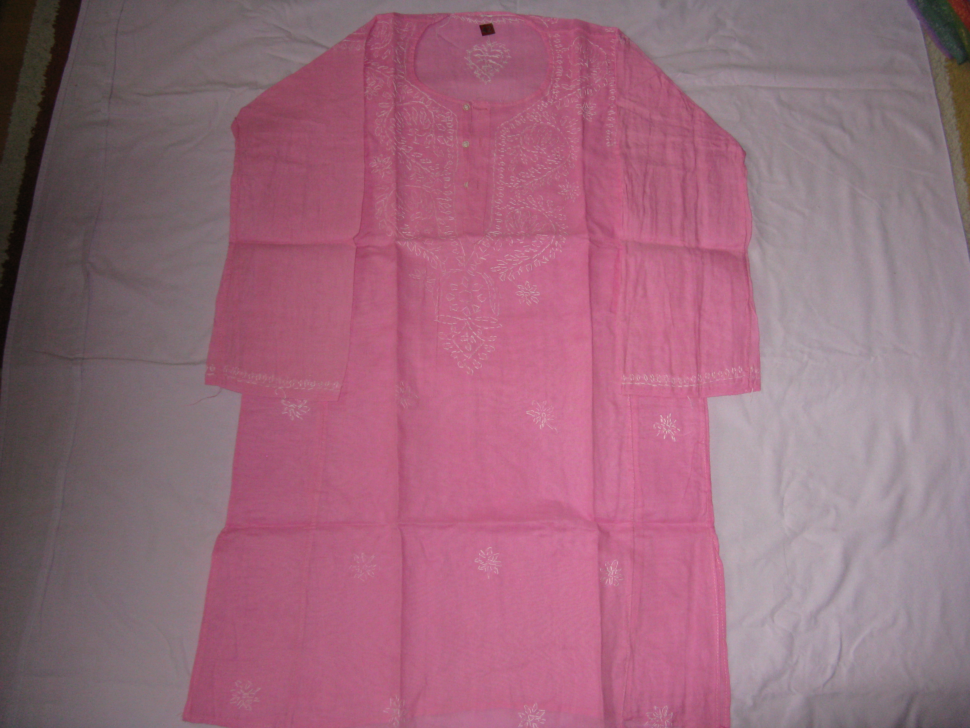 MID SUMMER FANTASTIC CLEARING SALE-INDIAN TUNIKA WITH FULL EMBROIDERY IN POLYESTER -|| TIE & DYE || GUARANTEED LOW PRICE|| DO NOT MISS THIS CHANCE ll DISCOUNT 60%Art. No. 201208192171