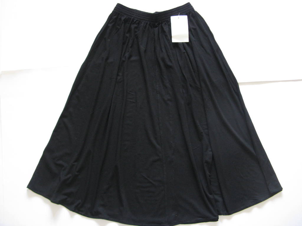 INDIAN BEAUTIFUL BLACK SKIRT IN 100% VISCOSE AND QUITE SUITABLE FOR OFFICE WORKING LADIES II LOWEST PRICE GUARANTEED-FREE(POSTNORD)DELIVERY- DON'T MISS THIS CHANCE-DISCOUNT 25%- ART. NO. 35201594 