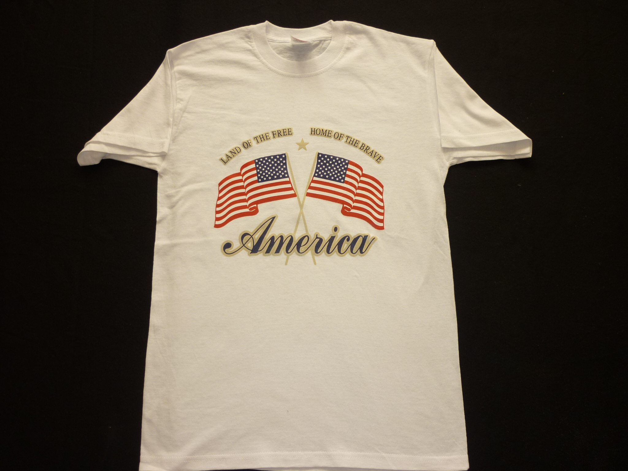 AMERICAN T-SHIRT PRINTED WITH MOTIVE OF 