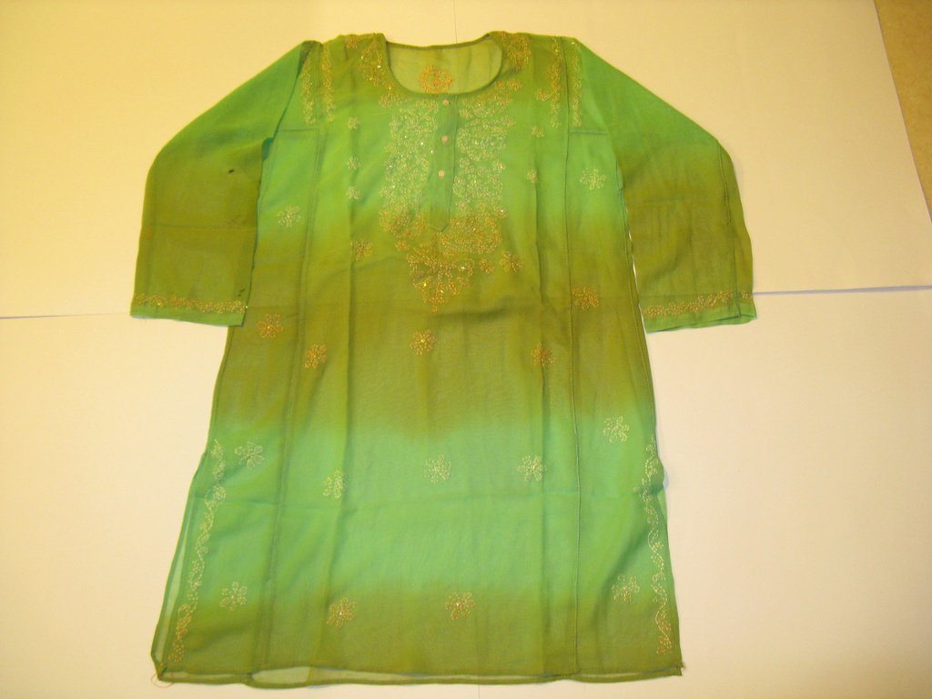 INDIAN TUNICA WITH FULL EMBROIDERY IN POLYESTER -|| TIE & DYE || GUARANTEED LOW PRICE|| DO NOT MISS THIS CHANCE ll FREE HOME DELIVERY(POST NORD)|| DISCOUNT 35%llArt. No. 2007-08-3598